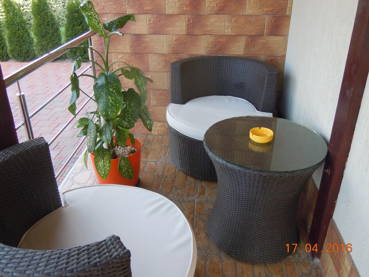 Pensiunea Marina Câmpina Buitenkant foto